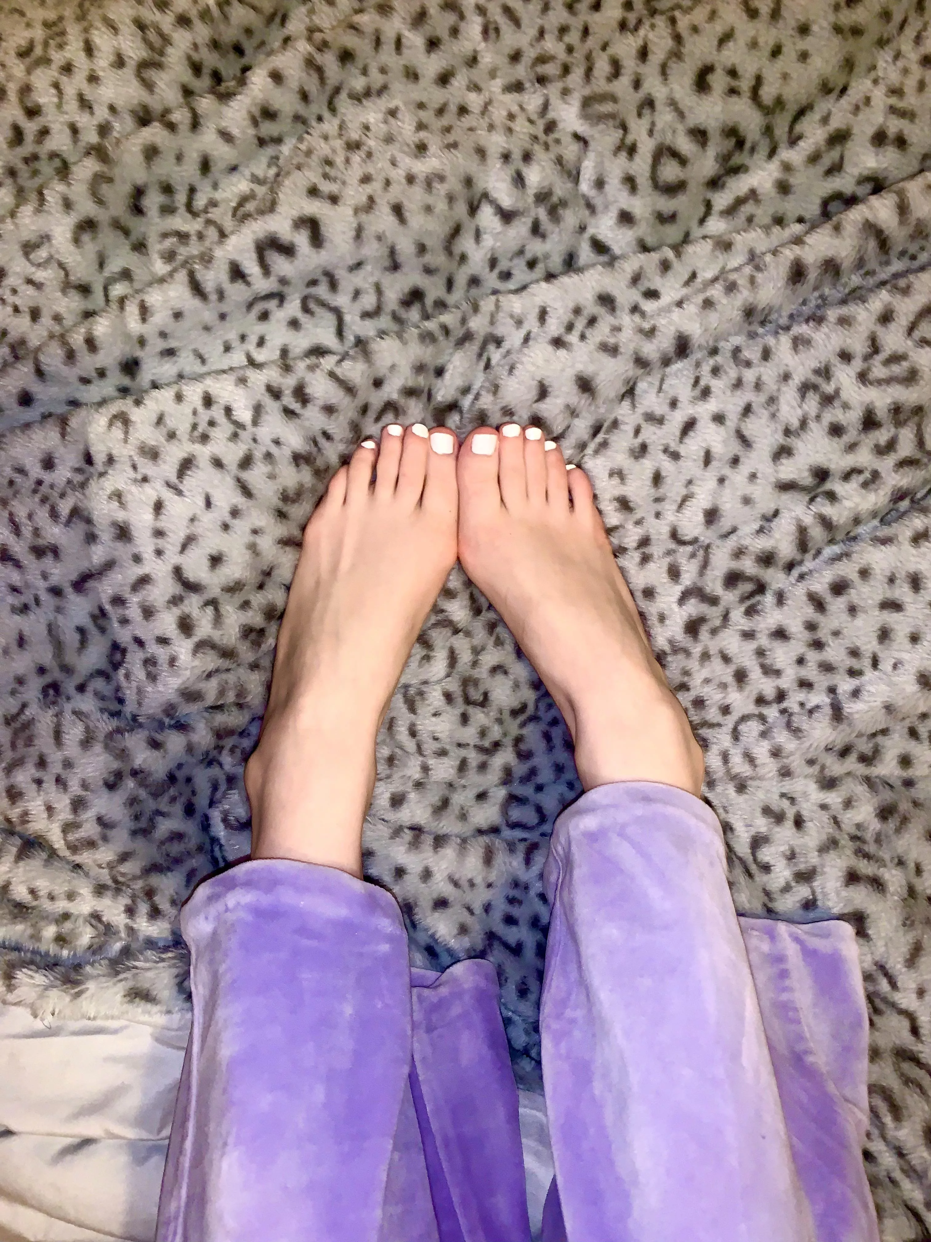 Would you suck my toes?