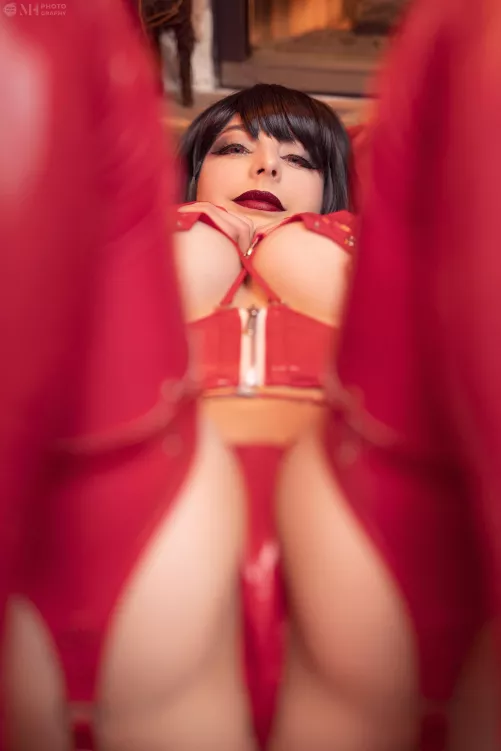 Yor (Spy x Family) by Mikomi Hokina