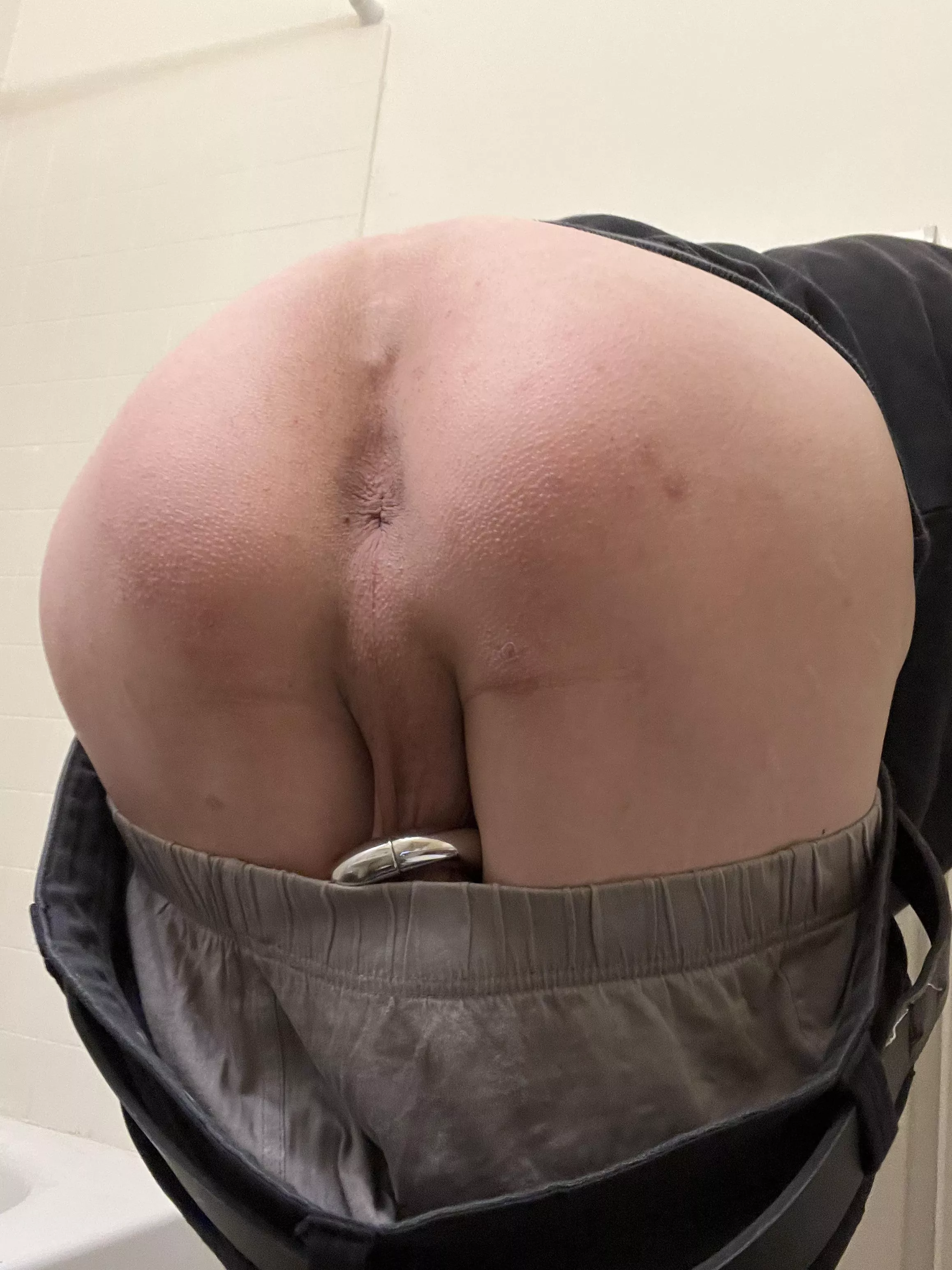 (23) my ass is yours 😋