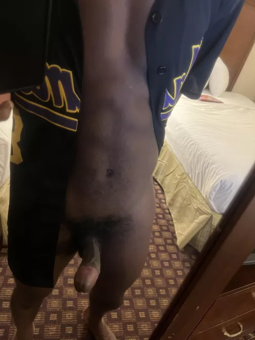 25M Seeking new playmates!