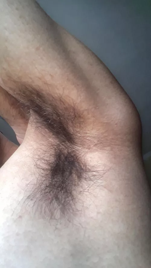 (27) I need a good boy to worship this