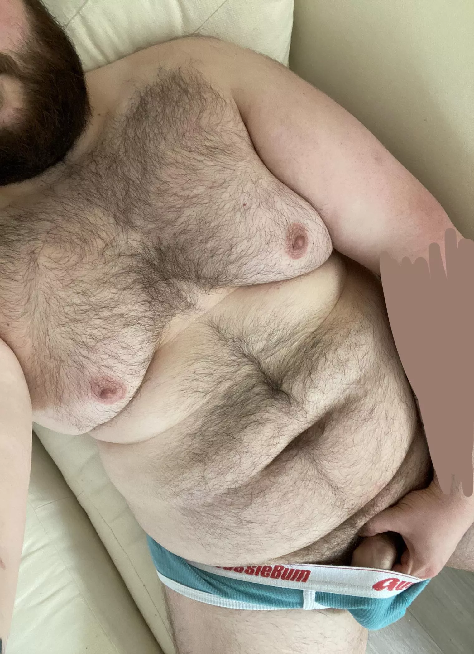 (27) Post work chill. Who's gonna help me take it out fully?