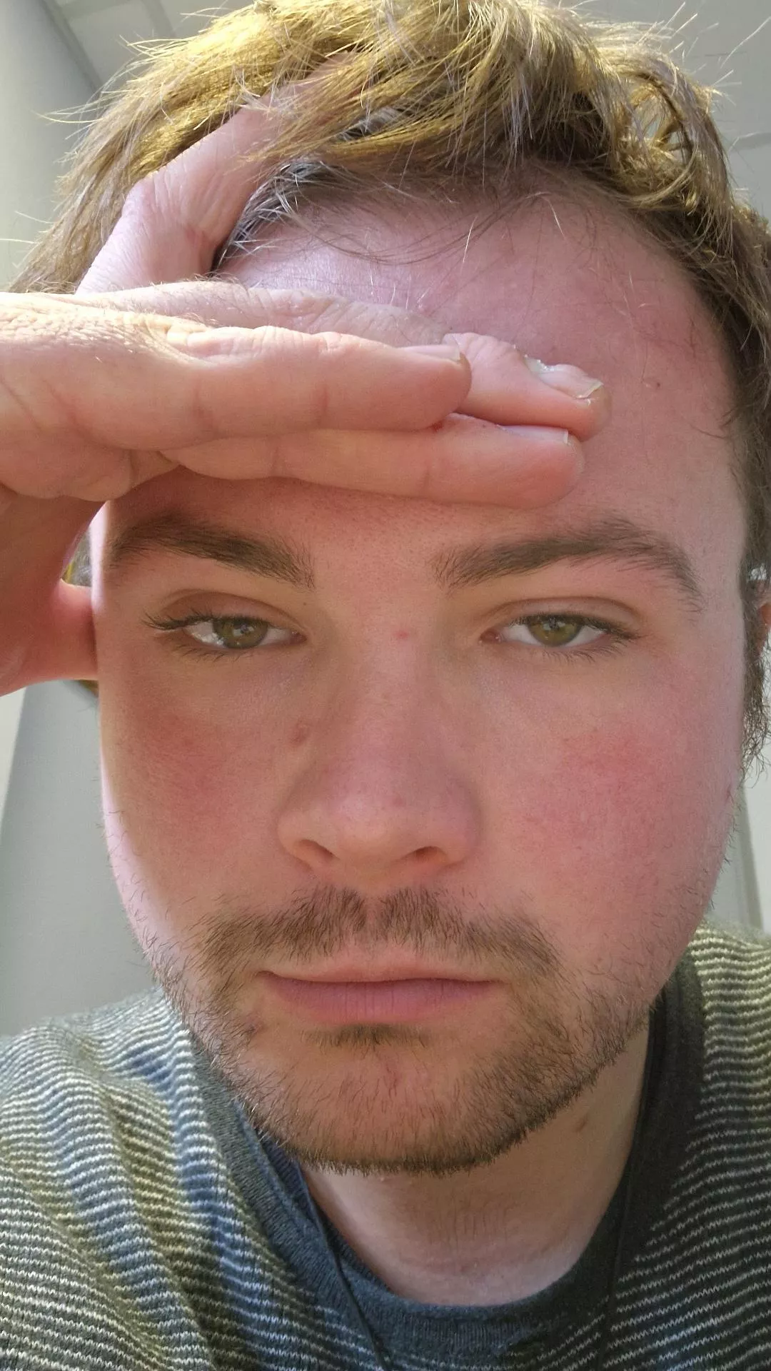 29 UK. Depression has been kicking me hard lately and I'm hanging by a thread. Could really do with some kind words ❤