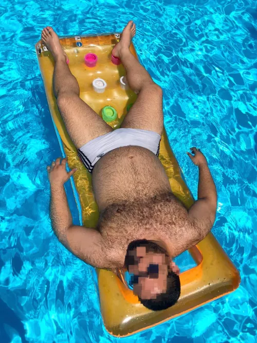 [35] Dad can finally enjoy summer in the South Hemisphere.