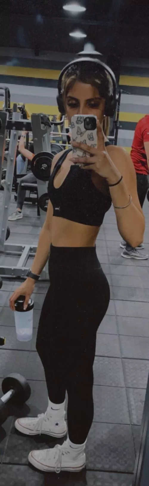 back on Reddit who likes my gym gear?