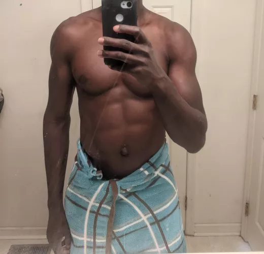 Baltimore/DMV 30M BBC Bull for adventurous hotwife or hotwife couple