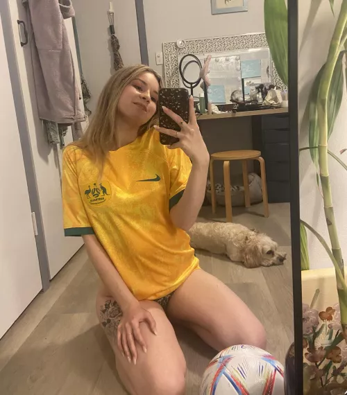 C'mon Australia 💚💛 [f]