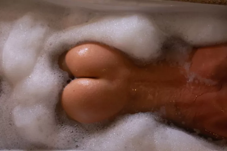 Do you mind if I put a seat on your face?