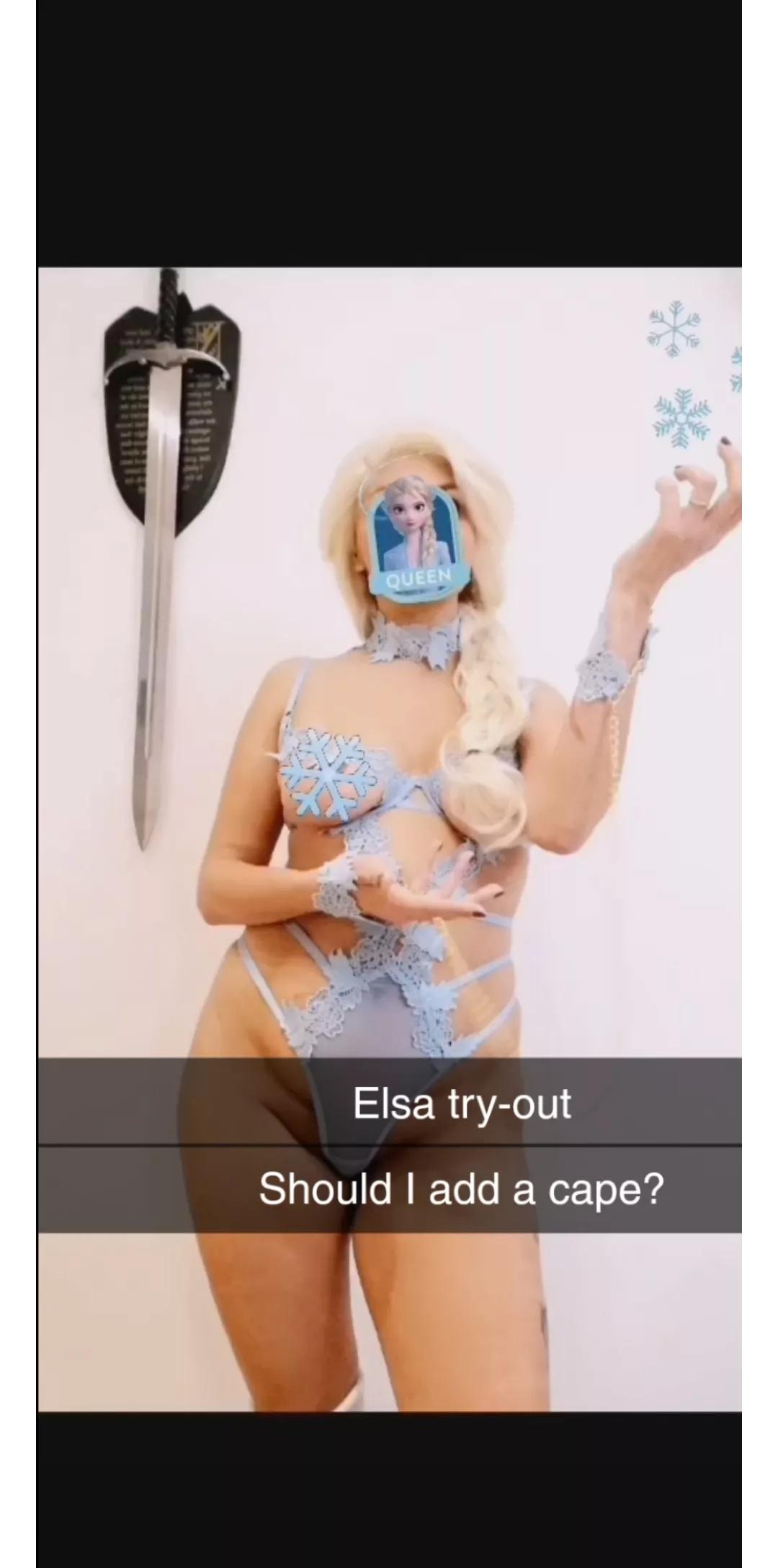 Elsa by madamelegeek ❄️