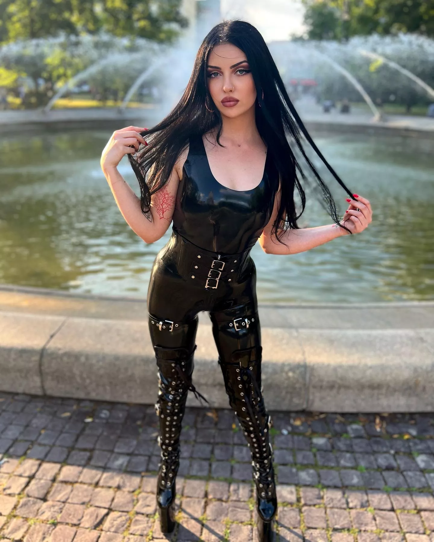 [F] I am Woman, I am fearless, I am sexy, I'm divine, I am anything I want.