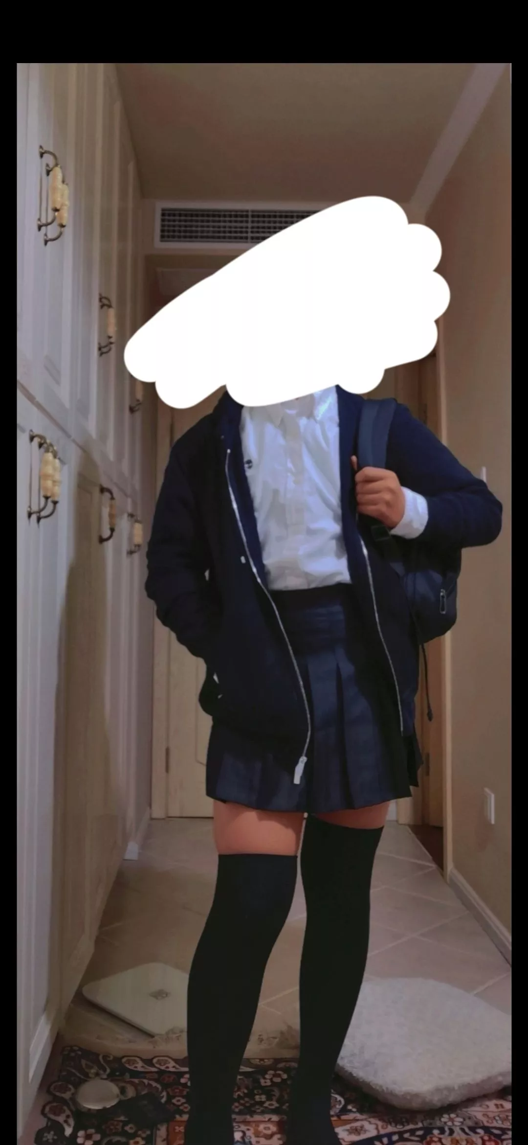 first time posting >~< (Hope I dont get roasted into oblivion 🤞)