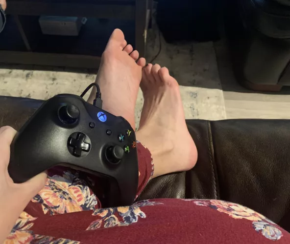 Gaming toes