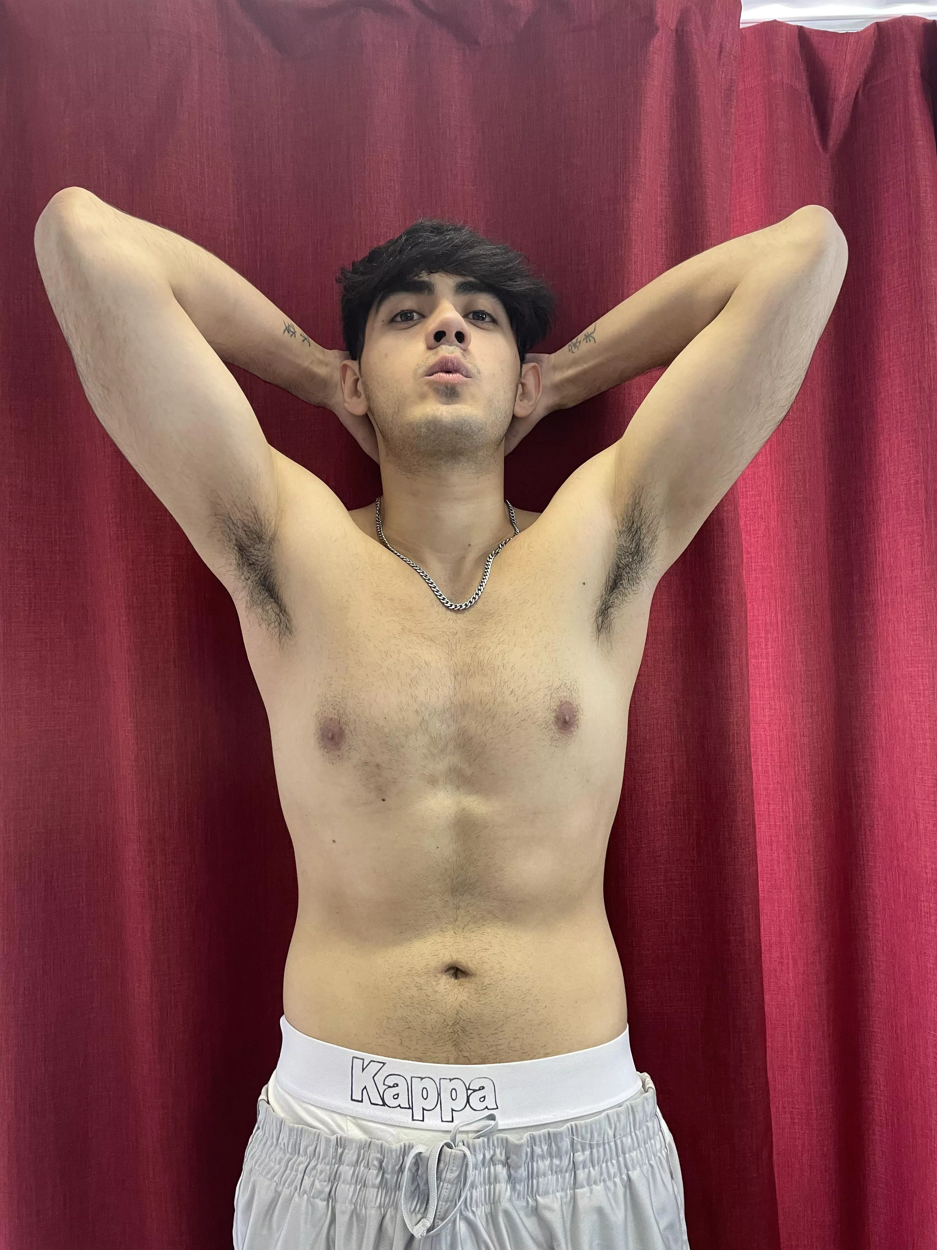 Good morning up your armpits!