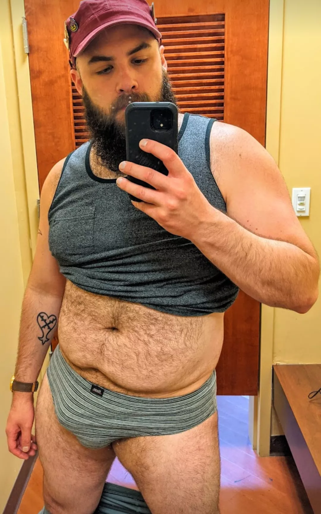 I love how briefs make it look