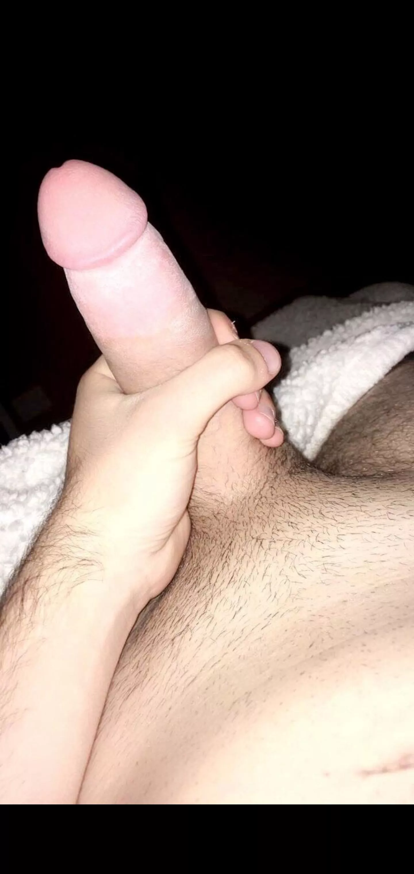 I'm high, hard, and horny. Someone wanna chat (23 bi)