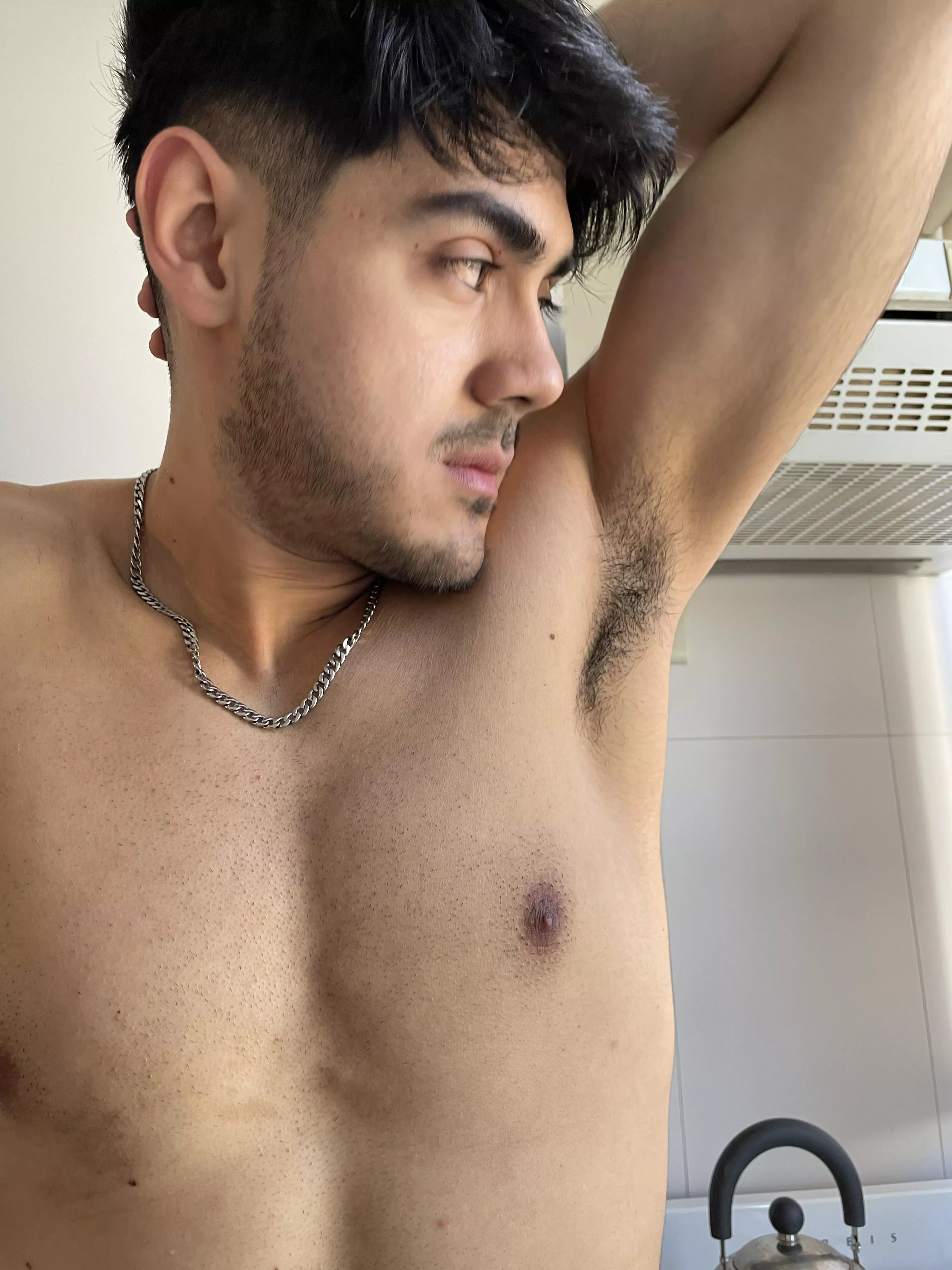 In the kitchen thinking about you sucking my armpits!
