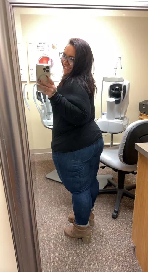 It’s friyay and I’m leaving on a jet plane! Any suggestions for LA fun