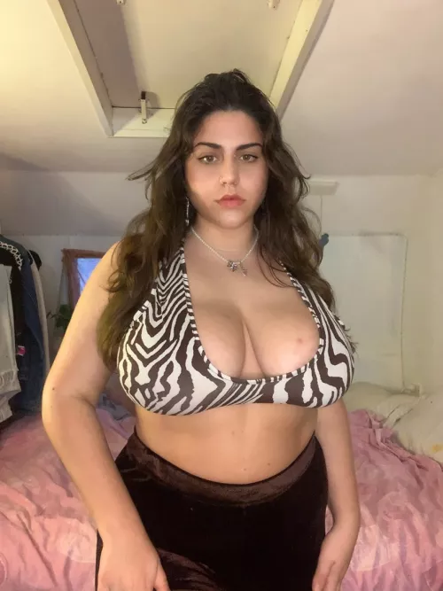 I’ve got a huge appetite tonight…I wonder if you can even keep up with me.