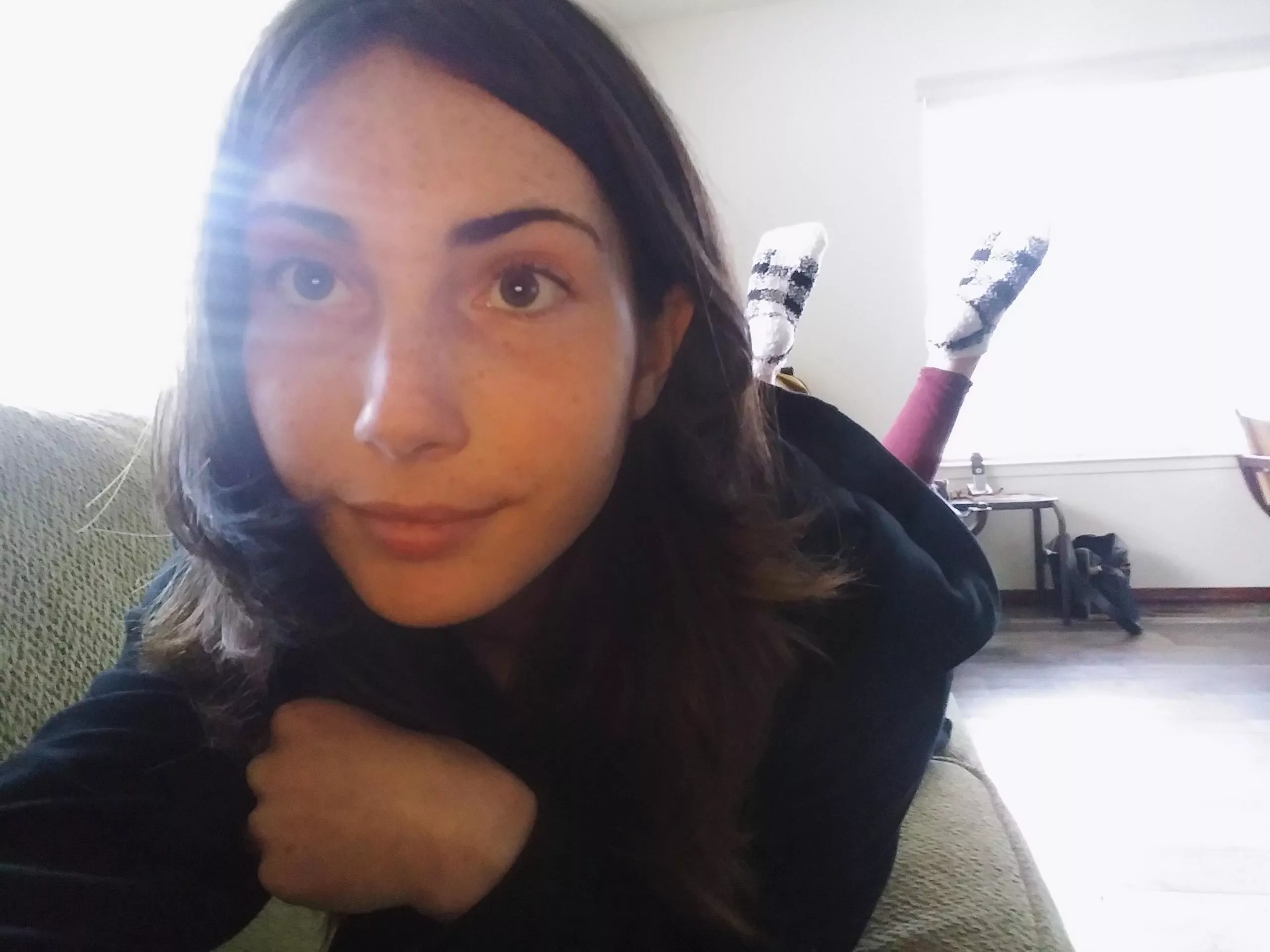 lemme get these warm socks smelly for you❤