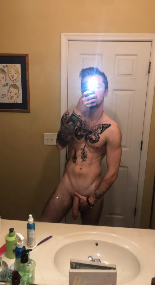 Let it grow down your throat😘