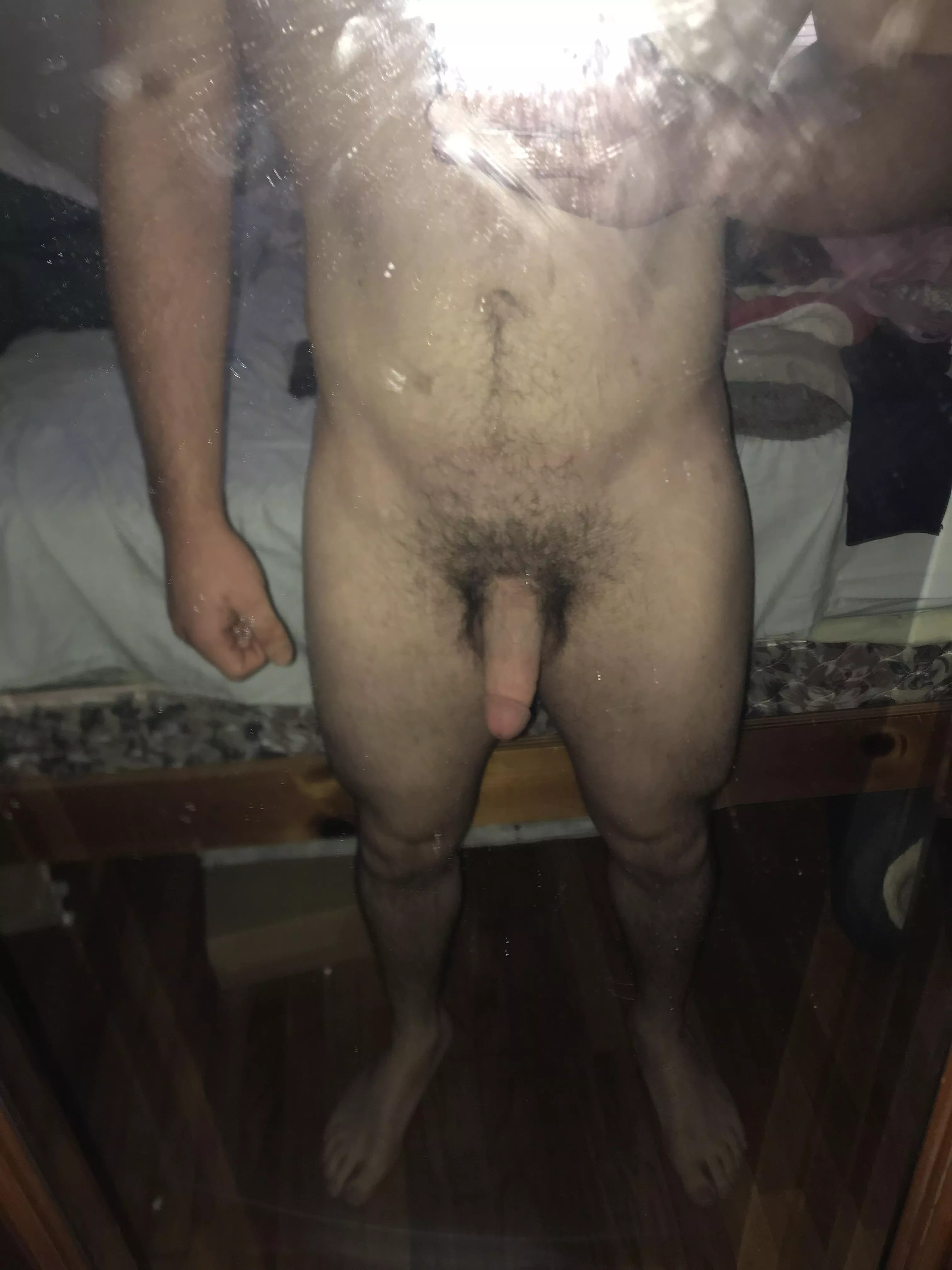 M 5’10 21 180
