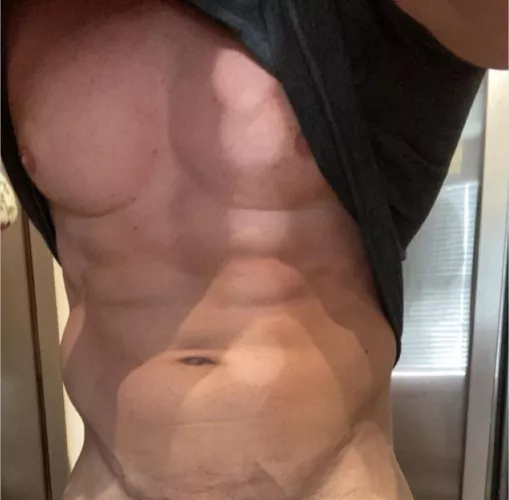 (M) need thinkin about needing a trainer ;) and ladies want the job?