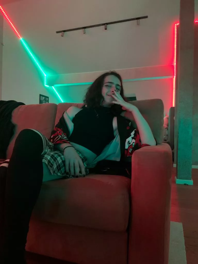 My first femboy entry >//~//<