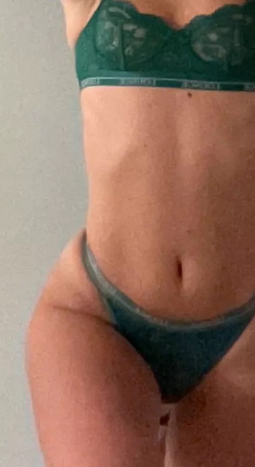 Please send me memes