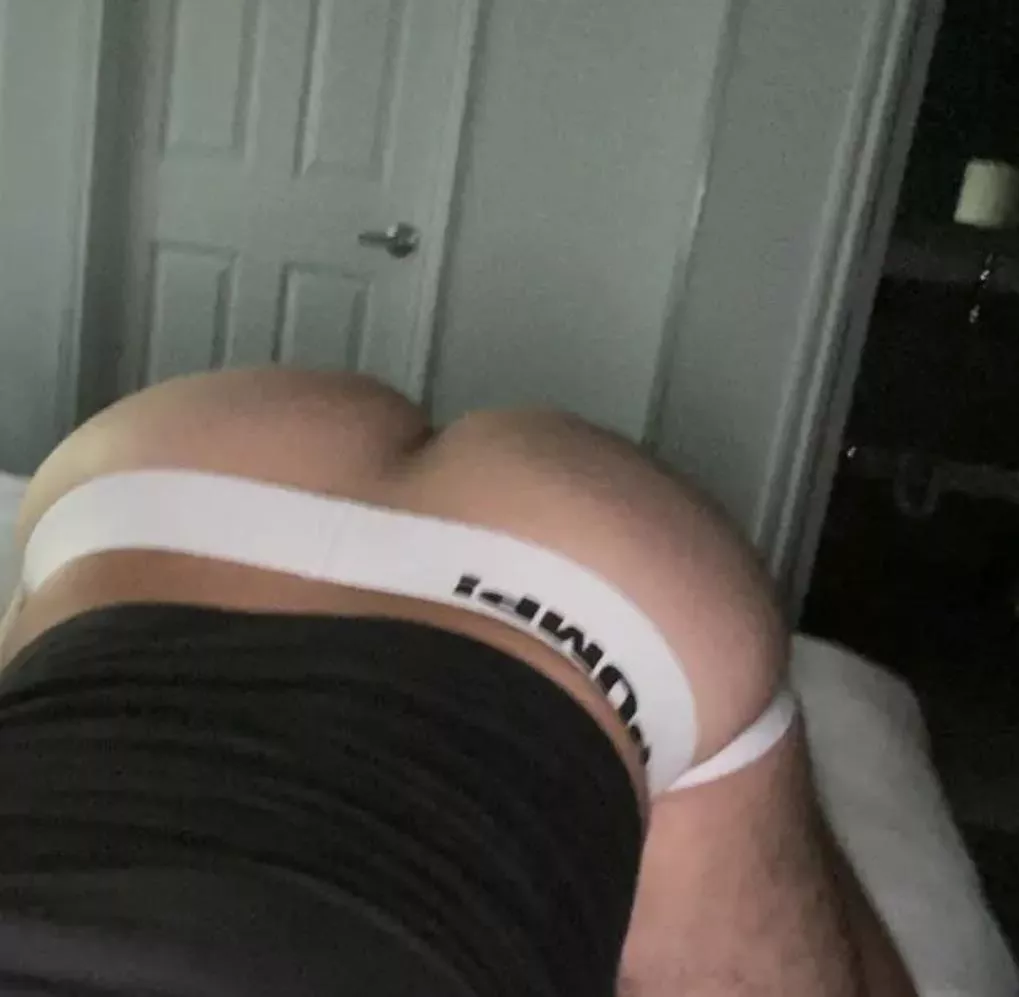 Pump! jockstrap… ready…