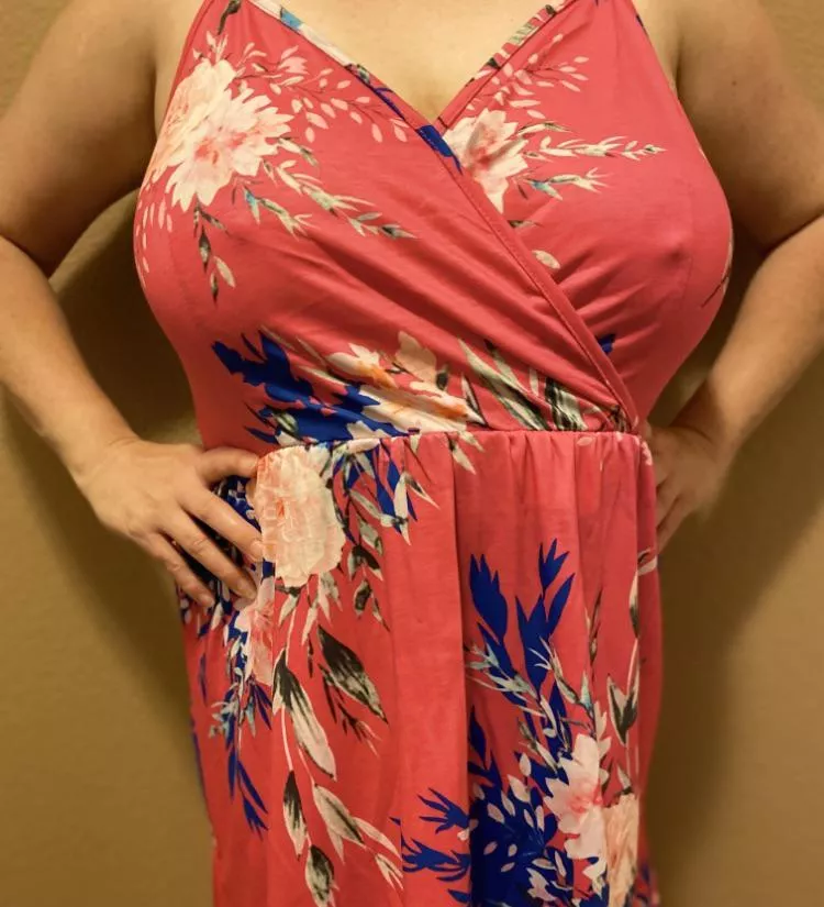 Really want to wear this dress again. Guess I’ll wait until summer