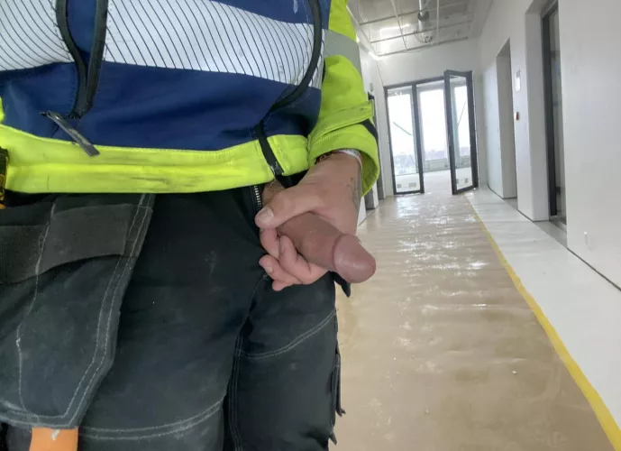 Small construction flash