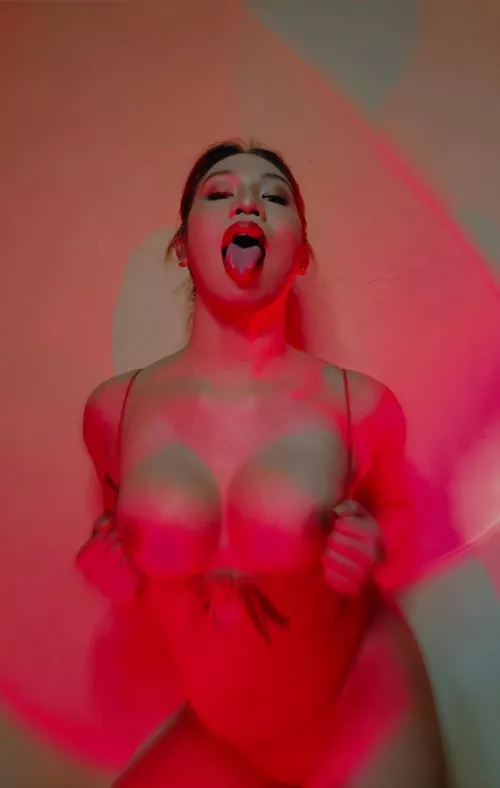 [T] What would you lick first?