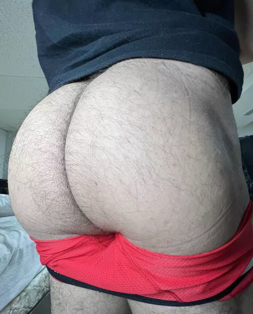 There are days squatting 315 lbs feel light and days when it feels like a ton.