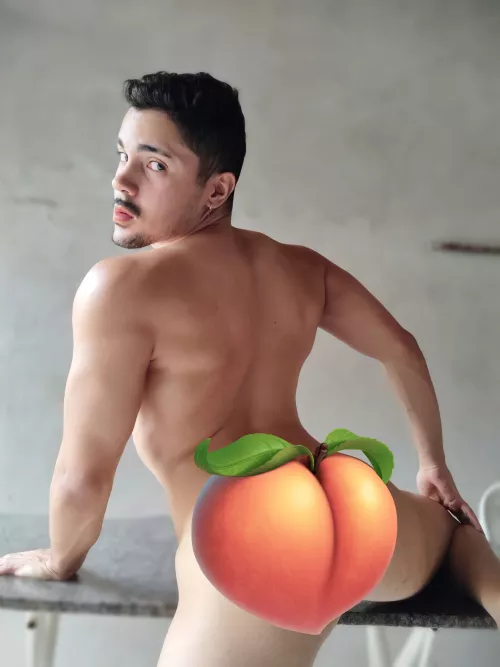 Thirsty boy wishing a good daddy 💛