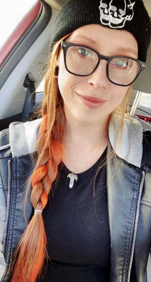 🎸 trashed my own house party cuz nobody came 🎶