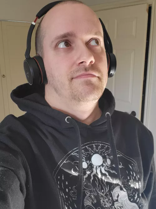 Waiting for these calls to end so I can get to Callisto Protocol