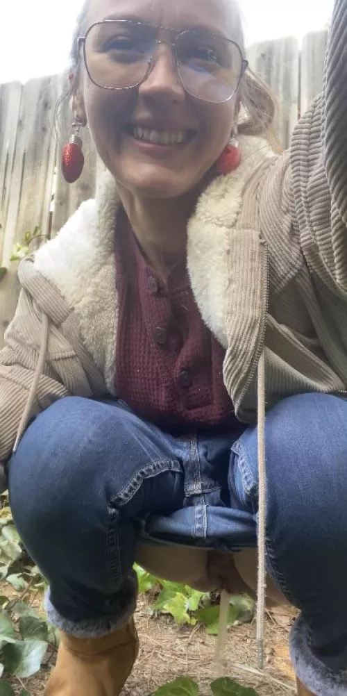 Watering the bushes with my pee 😈 pissing in public is so fun!