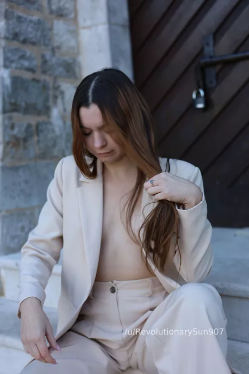 without a bra is much better, agree with me 😼😊