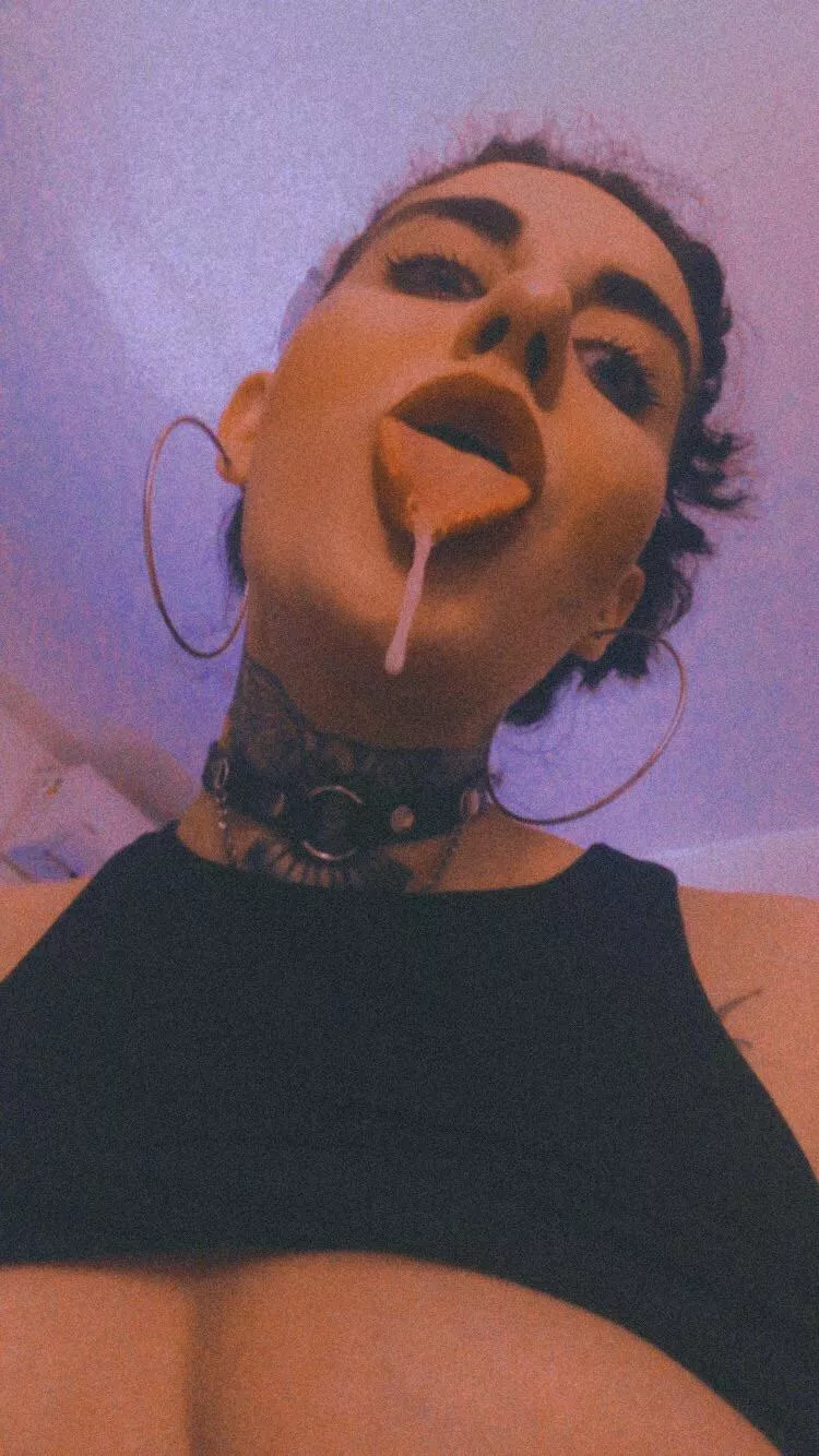 Would you let curvy goth teacher fullfil your fantasies?