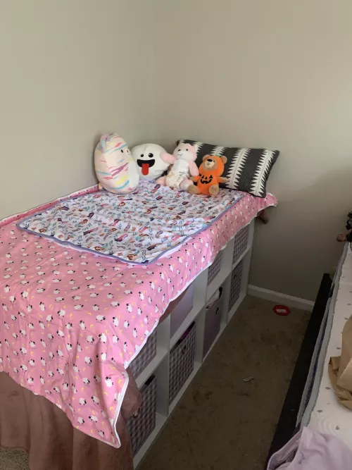 2/3’s done with my new changing table! So excited I needed to share with all you lovely peeps