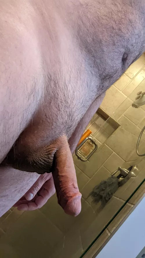 About to hop in the shower (48), don't really want to get clean though