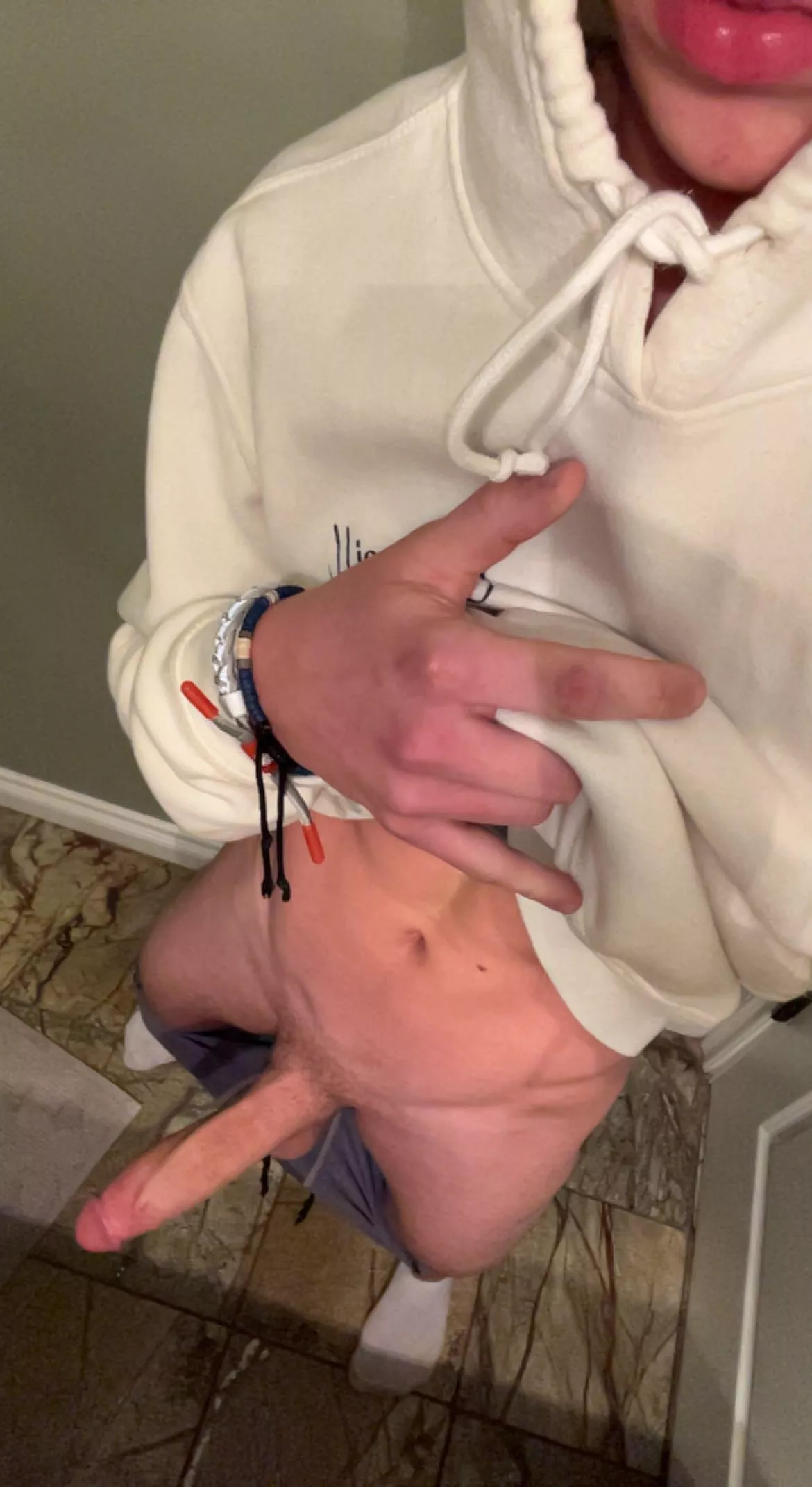 any volunteers to suck it ?