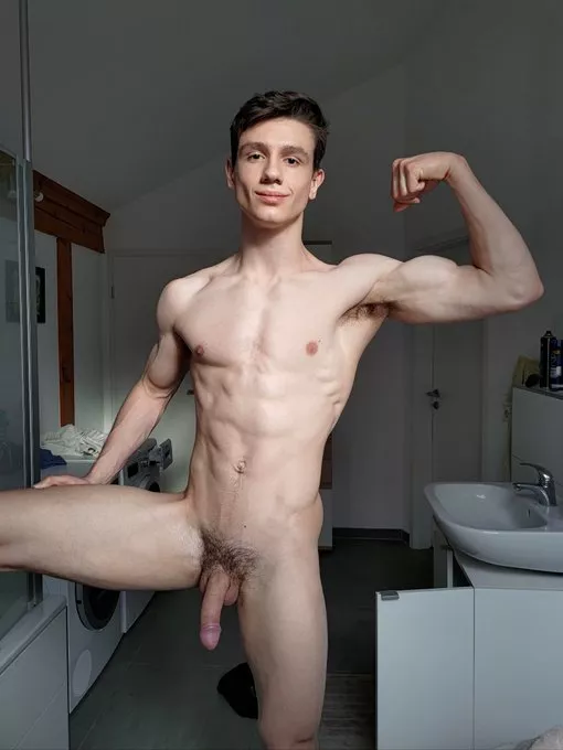 Anybody in here like average?