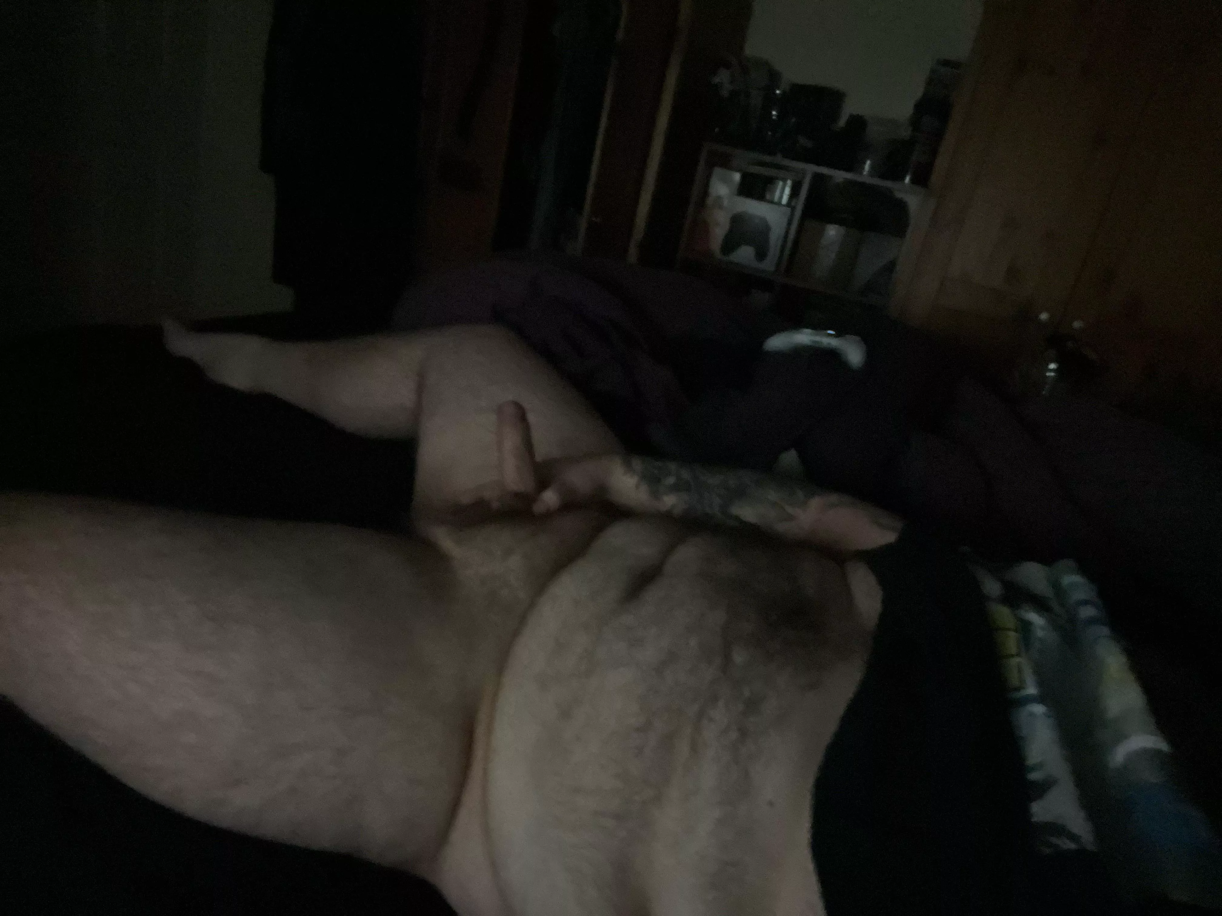 Anyone fancy a ride or like to soak my beard through or both 😈👅