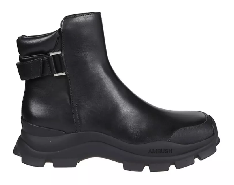 Anyone knows the fit the these Ambush boots?