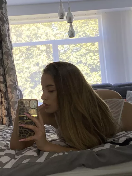 Busty petite & my pussy tastes sweet [F]19