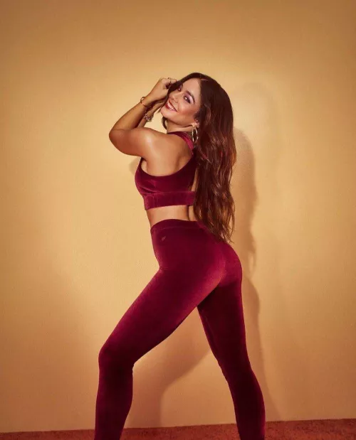 Can’t help but get stupid when I jerk for Vanessa Hudgens