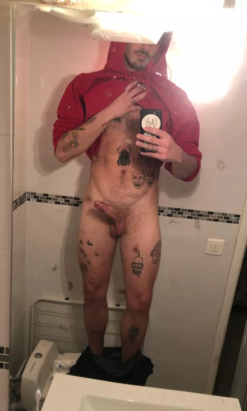 Do you like inked guys ?