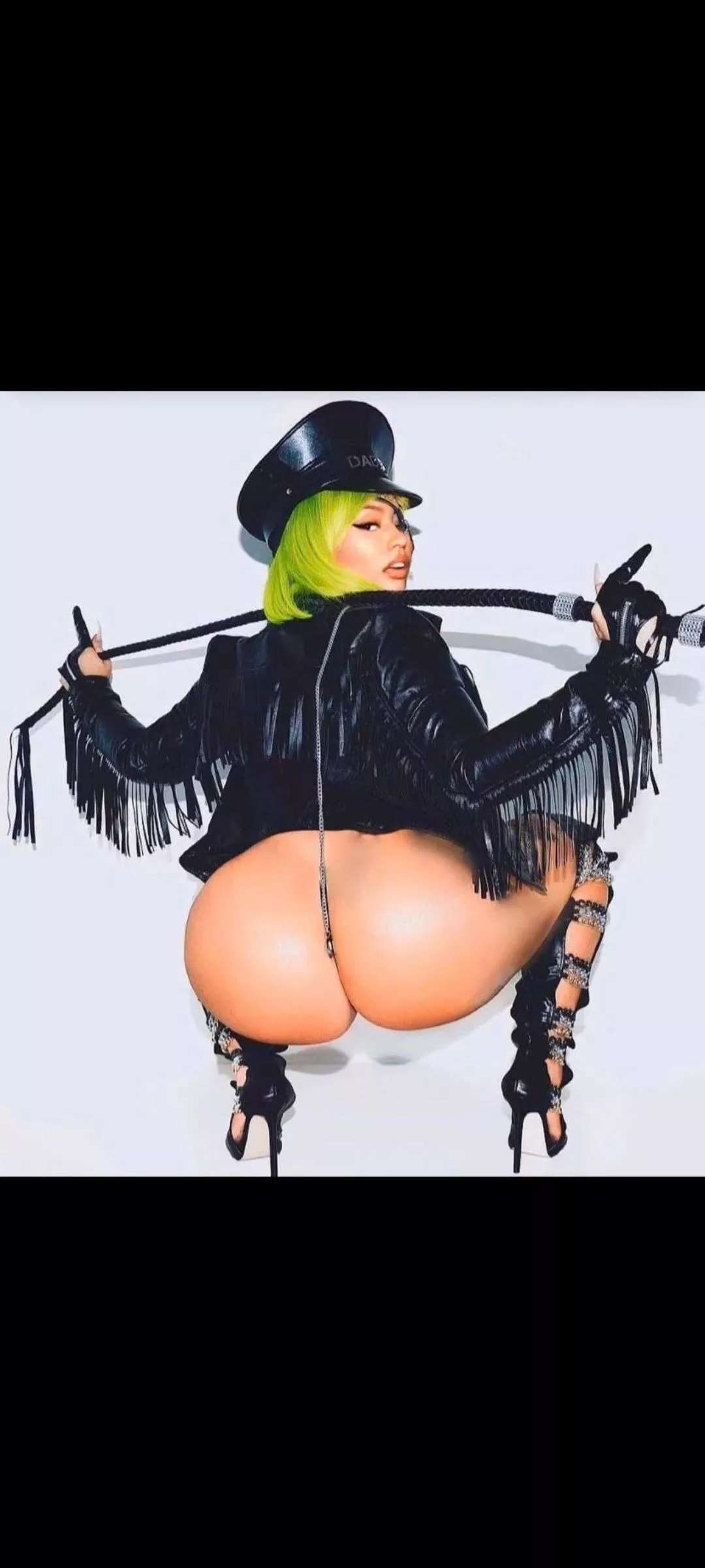 Feeling bi for Nicki