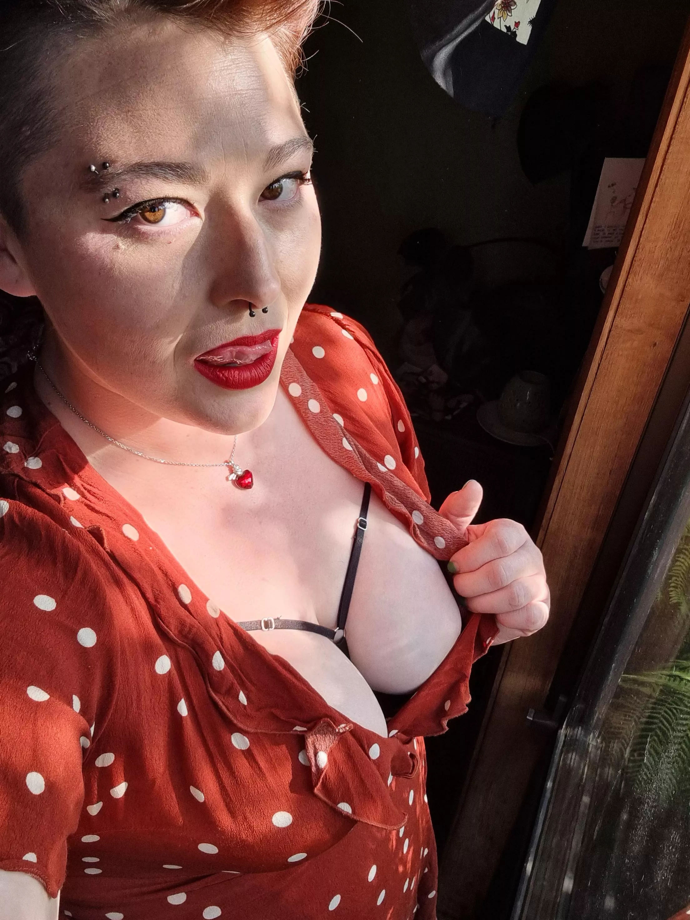 Going out tonight... Would you pick me up?